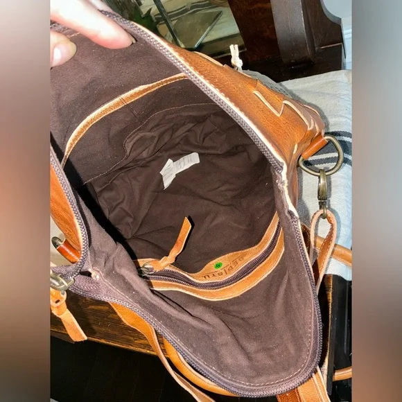 NWT Bed Stu Leather Rachel Shoulder Crossbody Bag Pecan DD Retail $345 - Picture 12 of 15